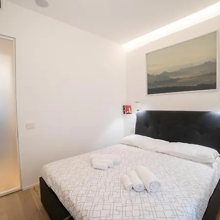 Navigli-Centro-Università, Amazing New Apartment-2